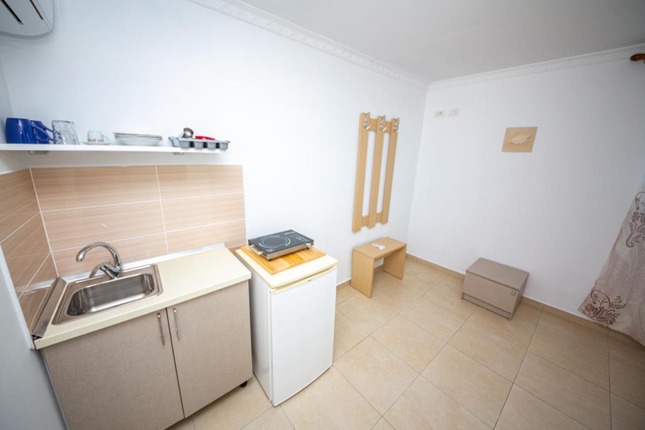 Himara Apartments ภายนอก รูปภาพ