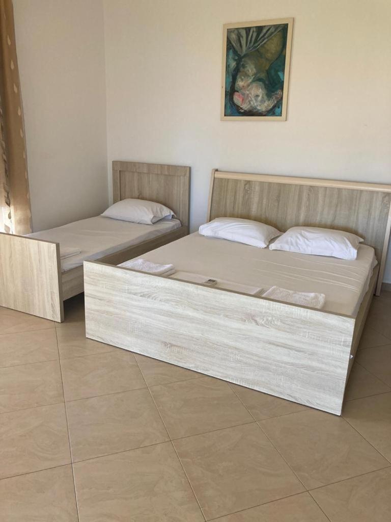 Himara Apartments ภายนอก รูปภาพ