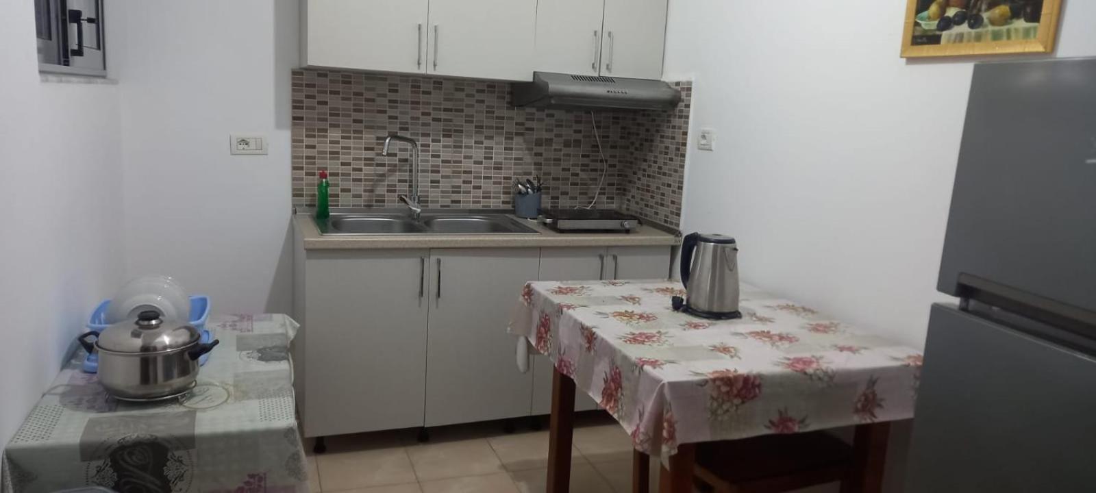 Himara Apartments ภายนอก รูปภาพ