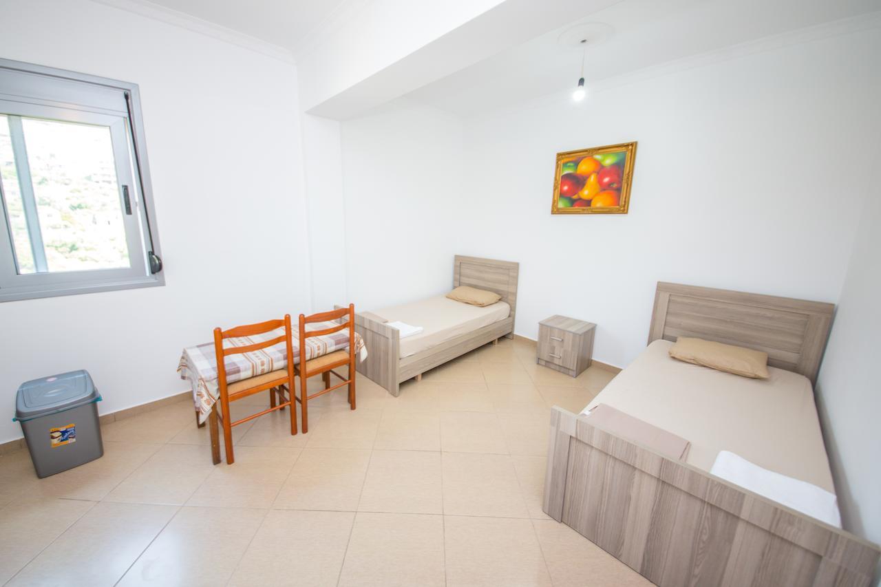 Himara Apartments ภายนอก รูปภาพ