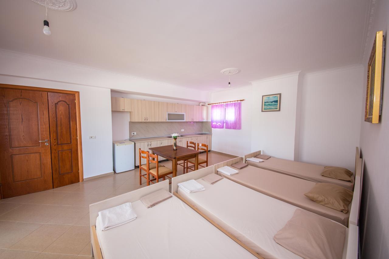 Himara Apartments ภายนอก รูปภาพ